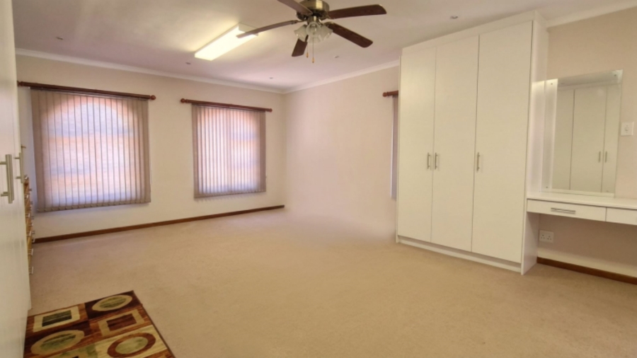  Bedroom Property for Sale in De Duin Western Cape